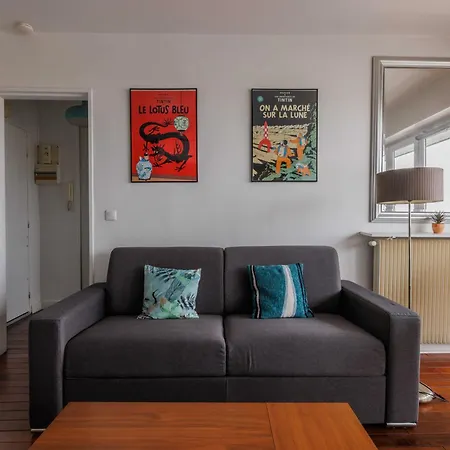 Charming With Balcony And View - 1bdr 2p - 19th Arr *